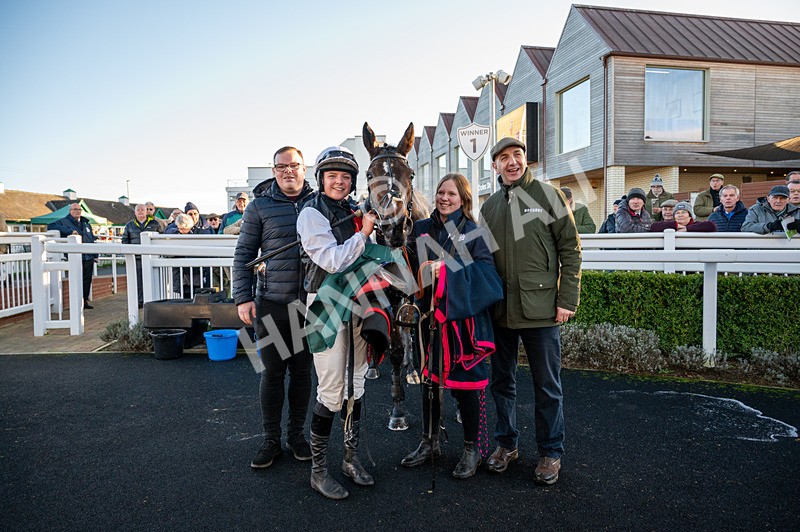 191223-Race 1-Blue Bikini-4712 - Race 1