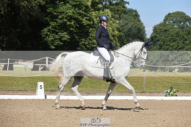 240719-103214-00725 - 198-Louisa_Jenkins-Rosnastraw_Silver_Lady