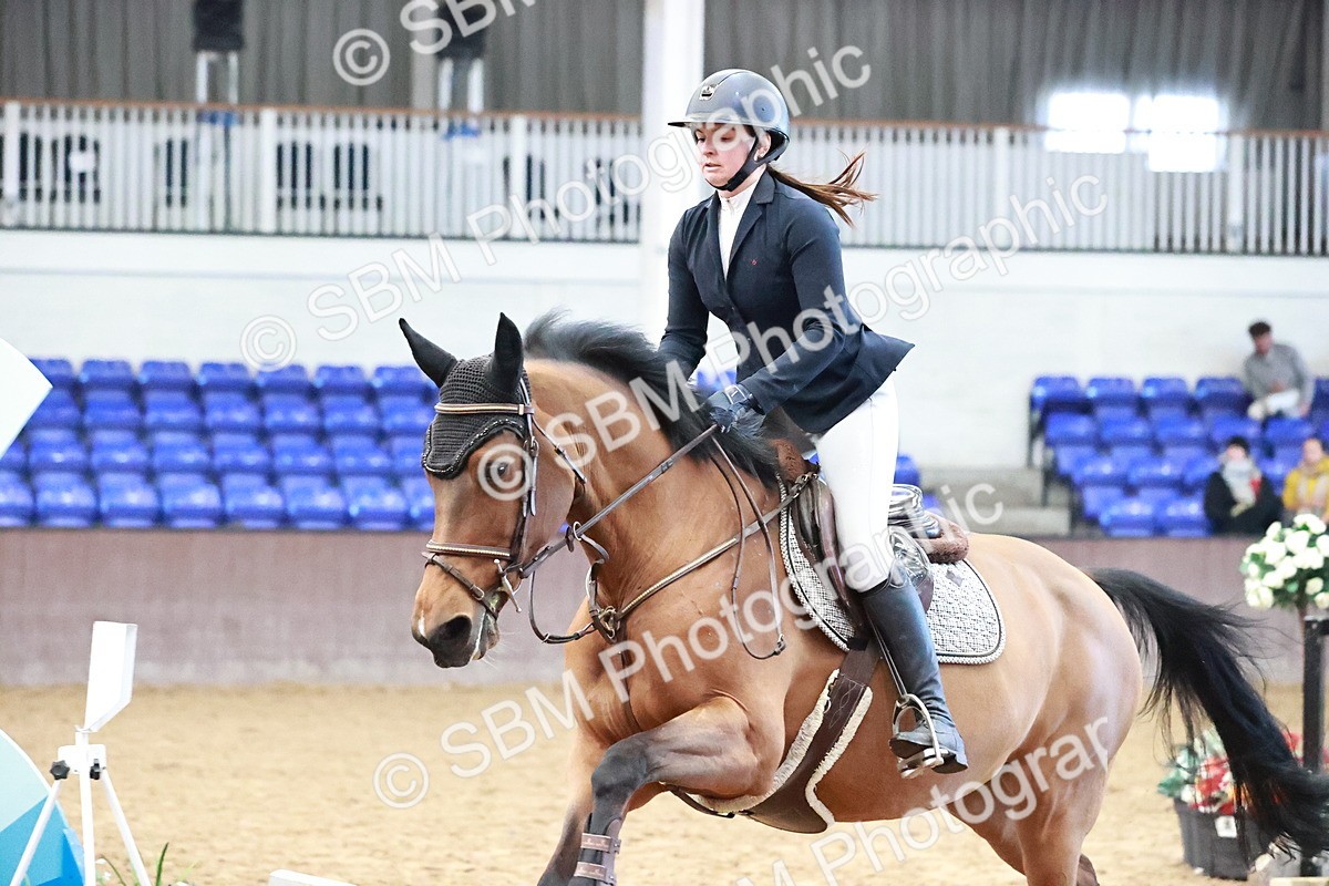 SBM_002716 - Class 10 - Senior Newcomer 1.10m