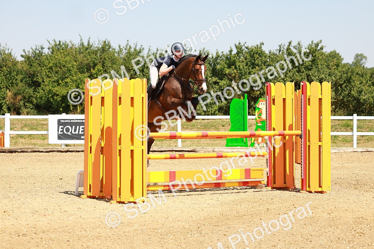 SBM_001398 - Class 4 - Senior Newcomers - 1.10m