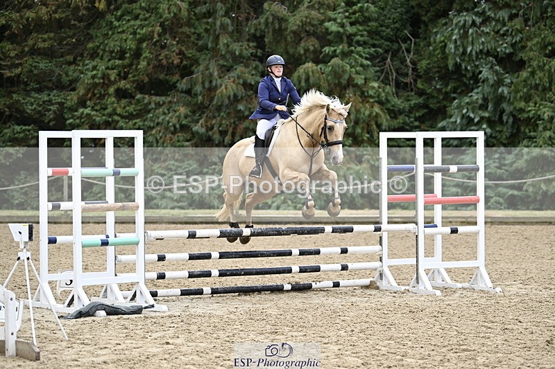 250830A-093503-05337 - Cls 21 British Novice and 90cm Open