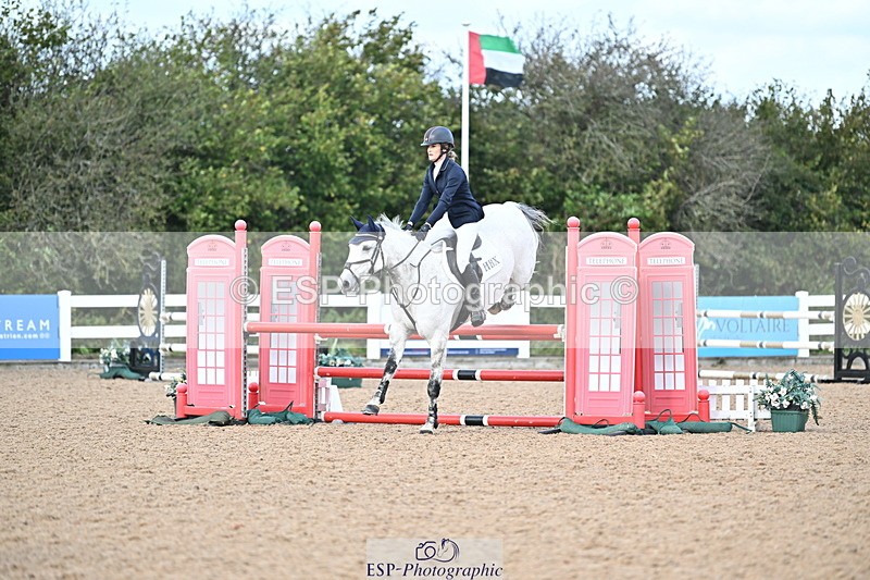 241005A-112723-03354 - SAT Cls 17 95cm Amateur Quali