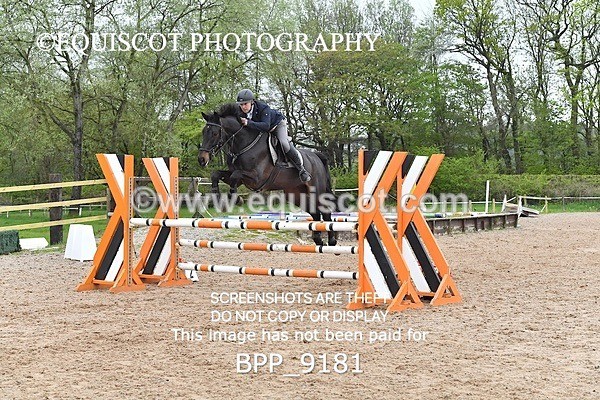 BPP_9181 - CLASS 29 SUN Veterans Show Jumping