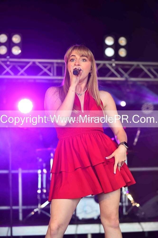 SH4_2253 - Lizzie Stanway