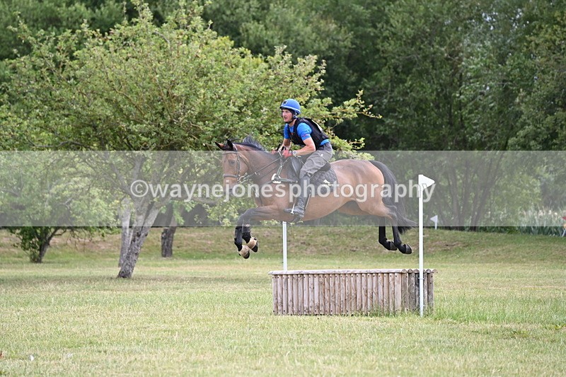 WJ6_6115 - 60cm XC Time 09:48 to 09:57