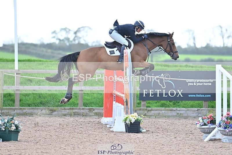 231013A-141218-02611 - Cls 9 Foxhunter & 1.20m Open