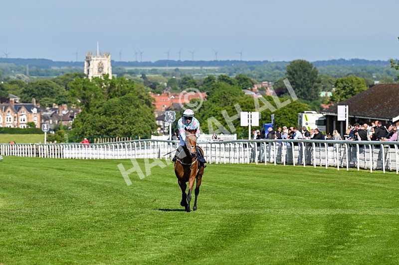 280525-Race 6-Laser Focus-5921 - Race 6