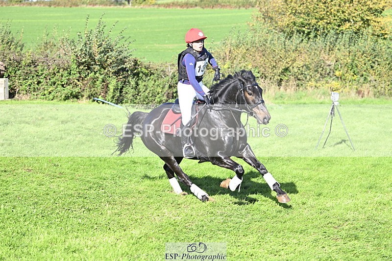 251024A-124304-11248 - B-136-Sophie.Jackson