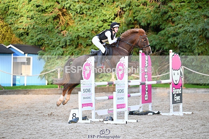 241117-153042-04784 - Cls 4 100-105cm