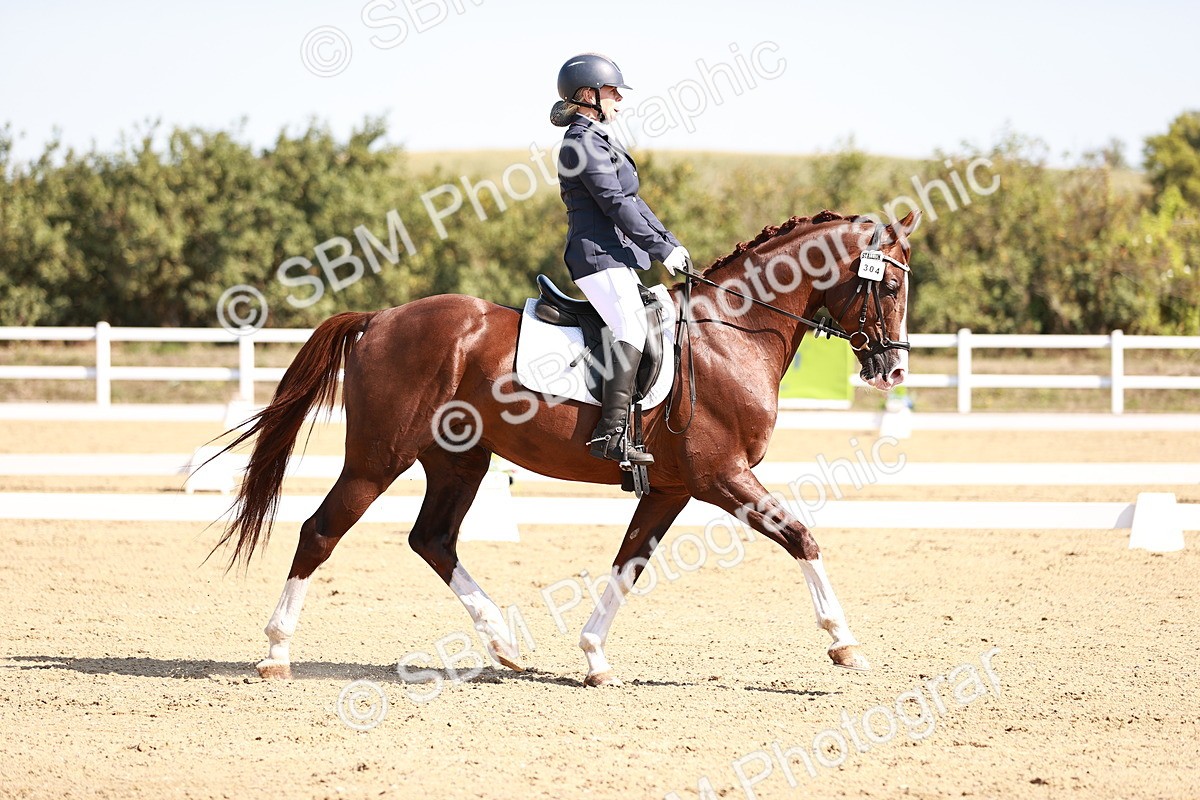 SBM_004436 - Class 12 - Novice 5 - 10.31-11.41