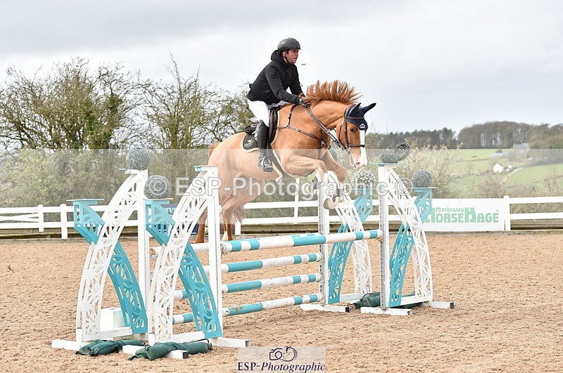 240327A-123030-00392 - Cls 4 Newcomers and 1.10m Open