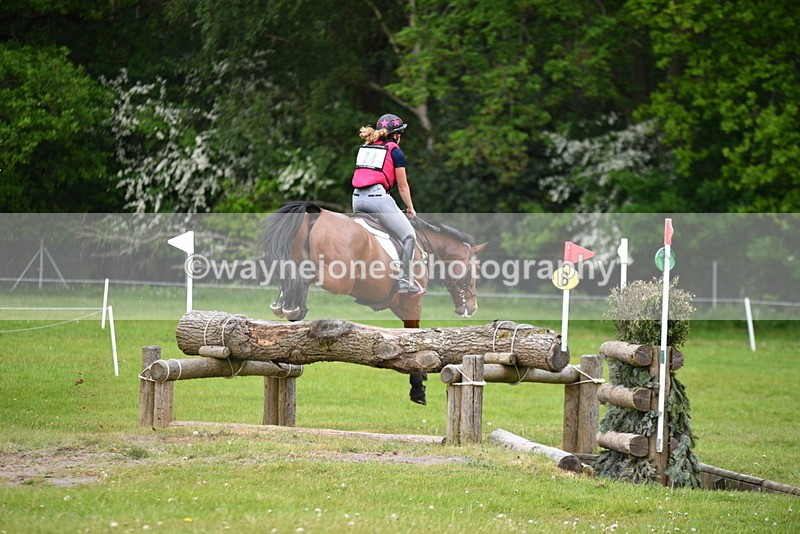 WJ5_5173 - Time 12:04 to 13:05