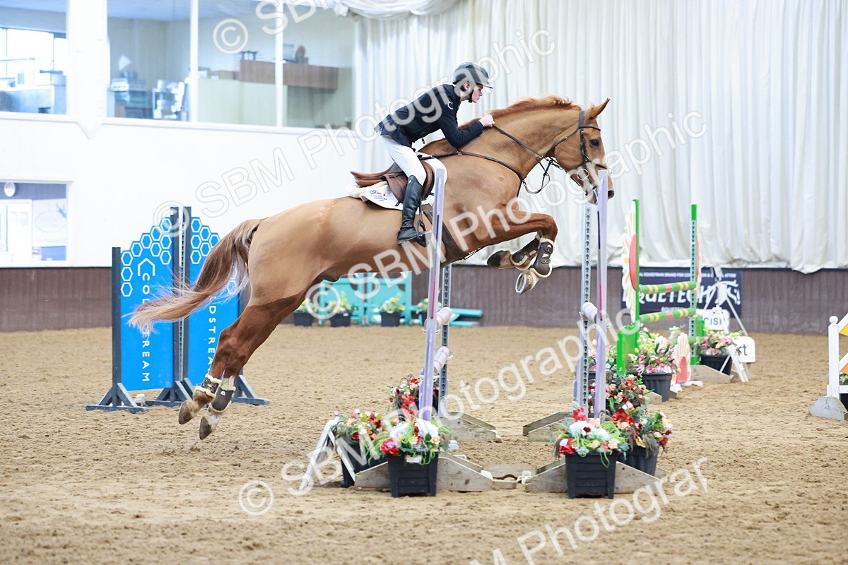 SBM_003434 - Class 11 - Senior Newcomers/ 1.10m Open