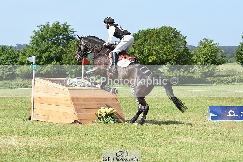 230527-103732-08697 - 258-DHI_KING_NELSON-Barnie_Brotherton-XC