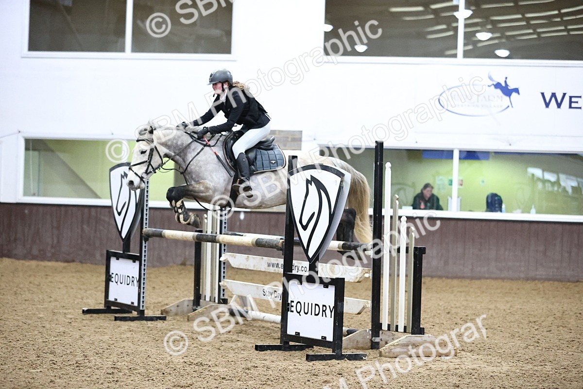 SBM_000740 - Class 4 - Blue Chip Pony Newcomers - 1.00m
