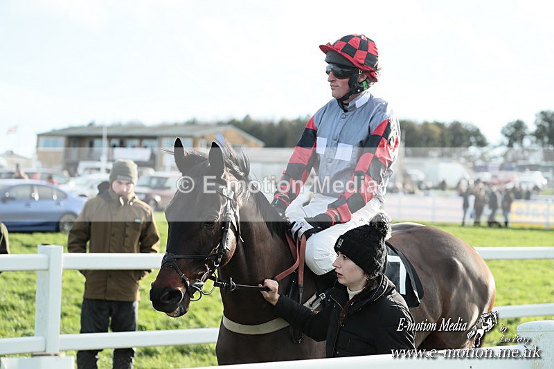 PtP 141225  1069 - New Forest Hounds PtP Larkhill 14/12/25