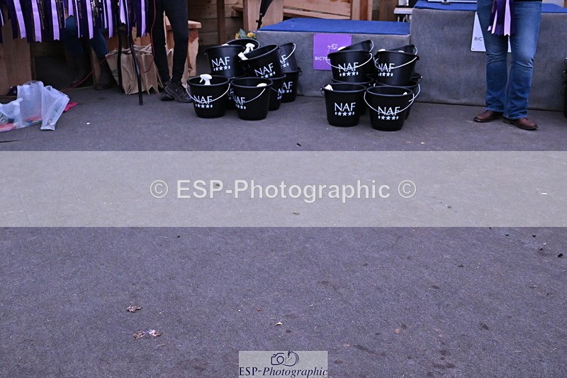 260829A-182450-33667 - Presentations