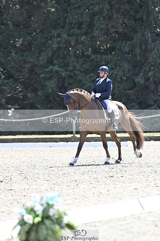 250810A-133637-06708 - 021-Caroline.HuntFancy.That.II