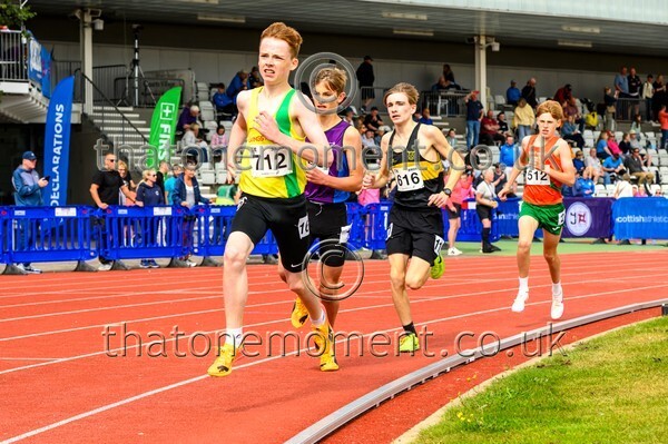 Age25SAT-915255 - Track Male