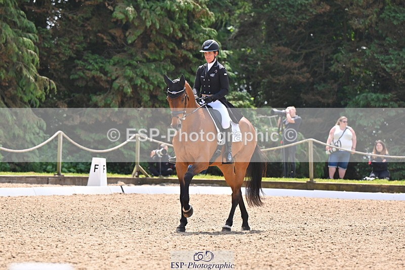 250523A-121327-06485 - D-476-Caroline.Powell-TIK.TOK