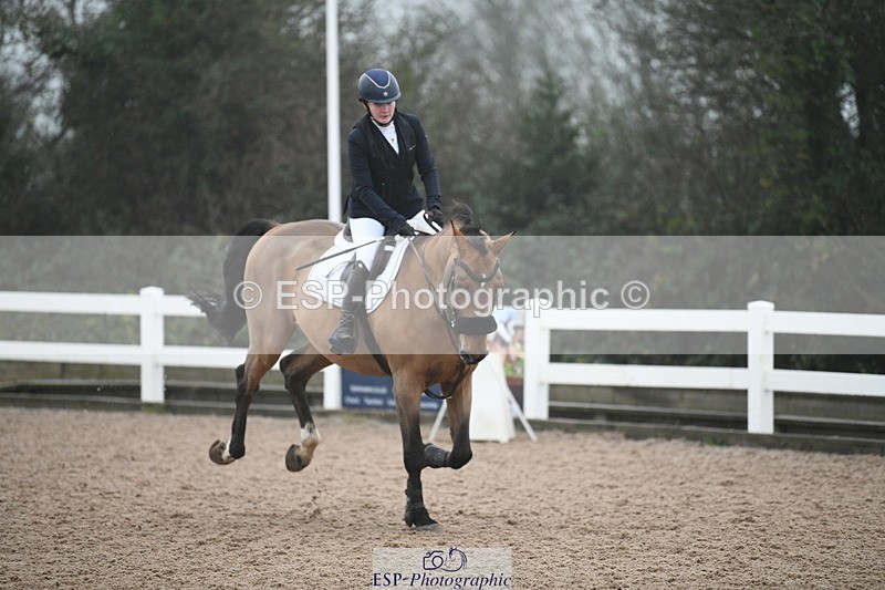 241103A-111702-07739 - SUN Cls 21 Snr Newcomers and 1.10m Open