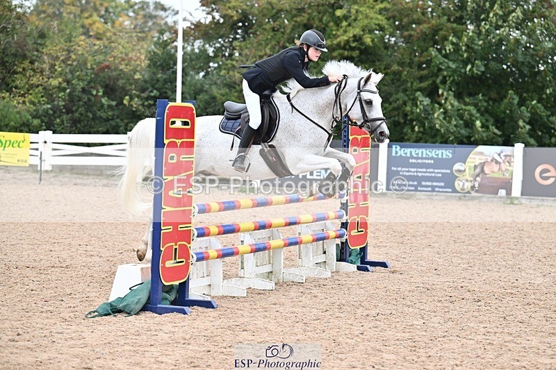 250920-122102-01095 - Cls 24+25 Club and Schools 80cm