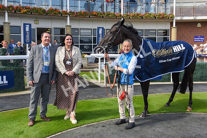 310824-Race 1-Quietness-2637 - Race 1