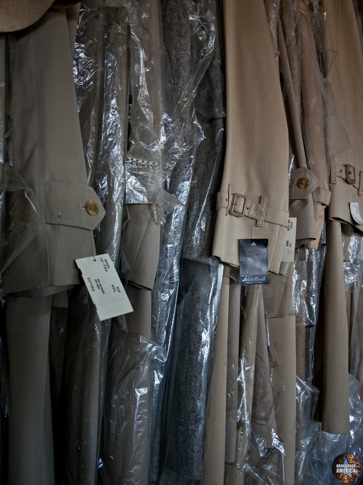Lebow Brothers Clothing (Baltimore, MD) | Malcolm Kenneth Oxford Coat - Lebow Brothers Clothing Company