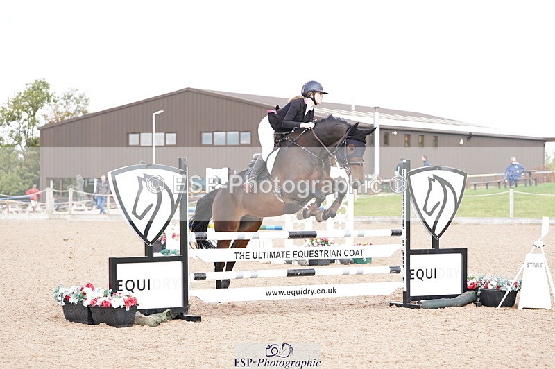 241004A-112512-00218 - Fri 02 Snr 1.05m Open