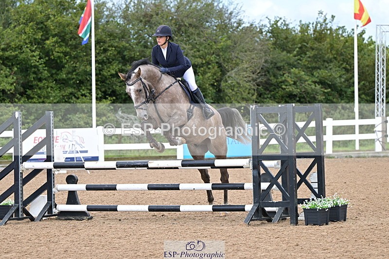 240912A-100254-00875 - Cls 8 Snr British Novice and 90cm Open