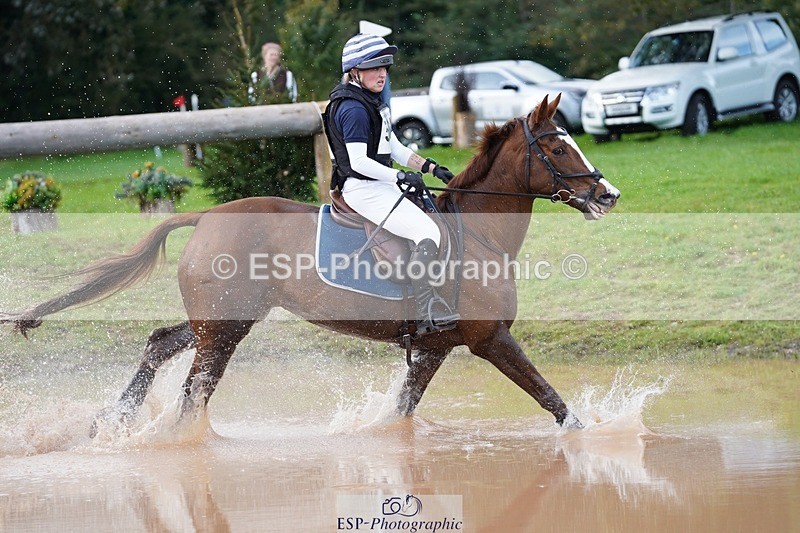 231021-161726-20701 - 564-JANA.DE.CAVAIGNAC-Rosie.Kendall-SC+XC