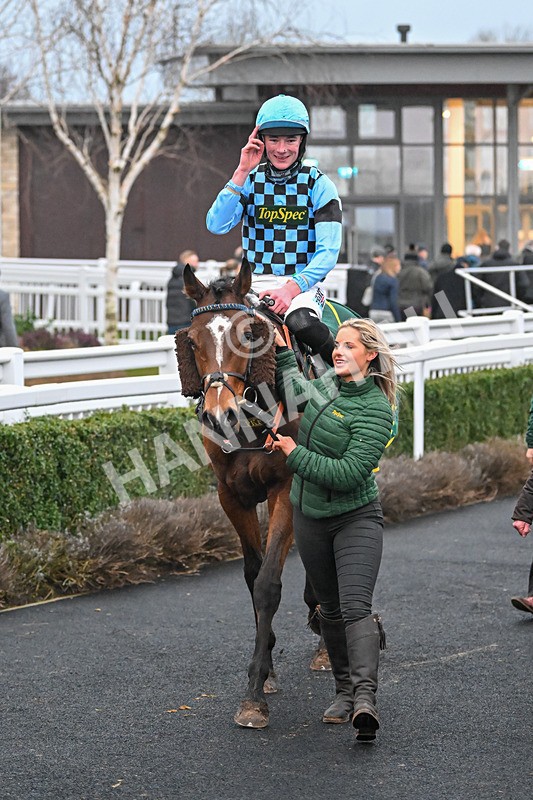 100225-Race 5-Achnamara-6860 - Race 5