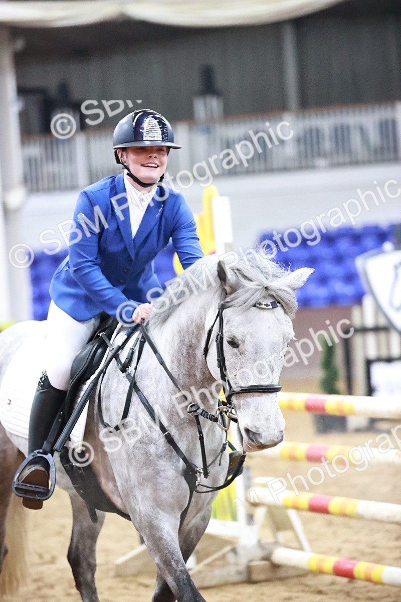 SBM_002984 - Class 13 - Blue Chip Pony Newcomers 1.00m