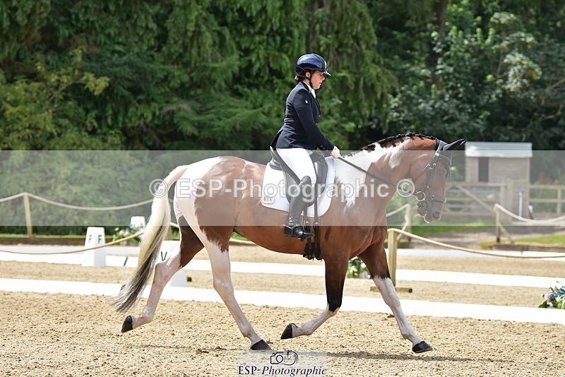 250719A-124902-05740 - 074-Victoria.Hamlyn-White-Langaller.Tarak