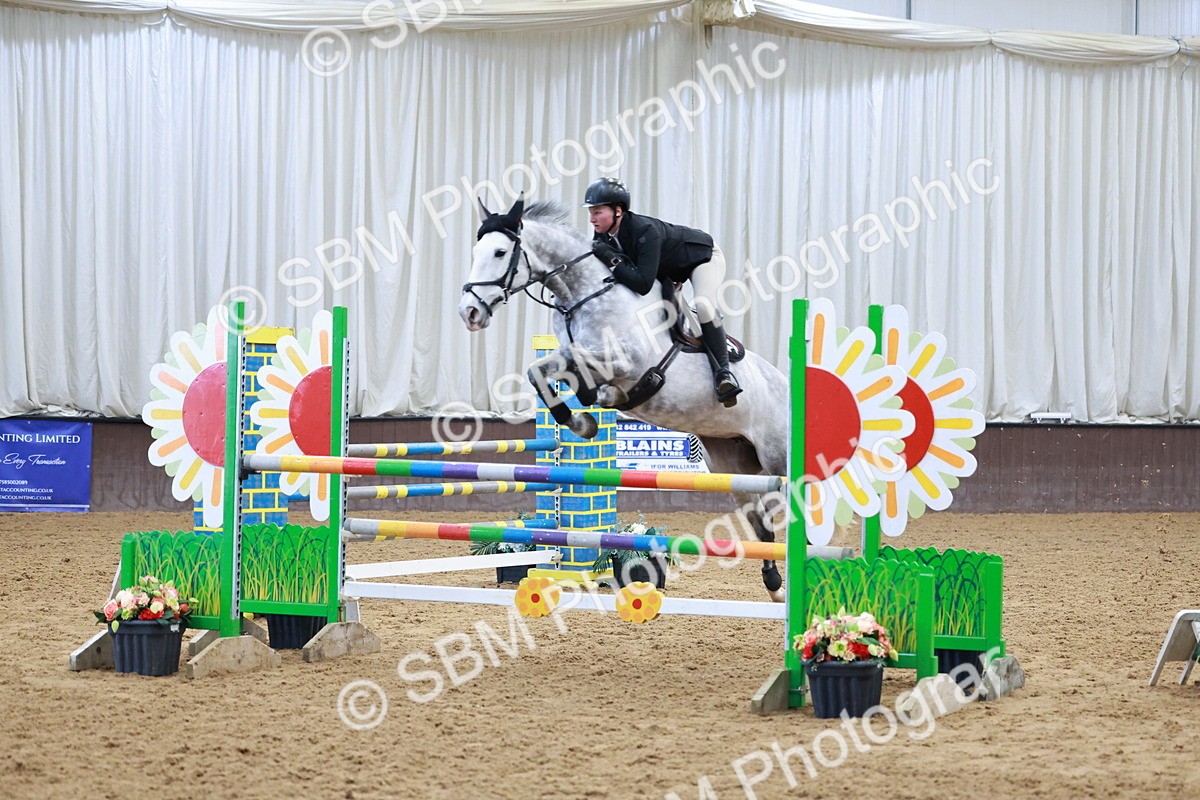 SBM_003509 - Class 11 - Senior Newcomers/ 1.10m Open