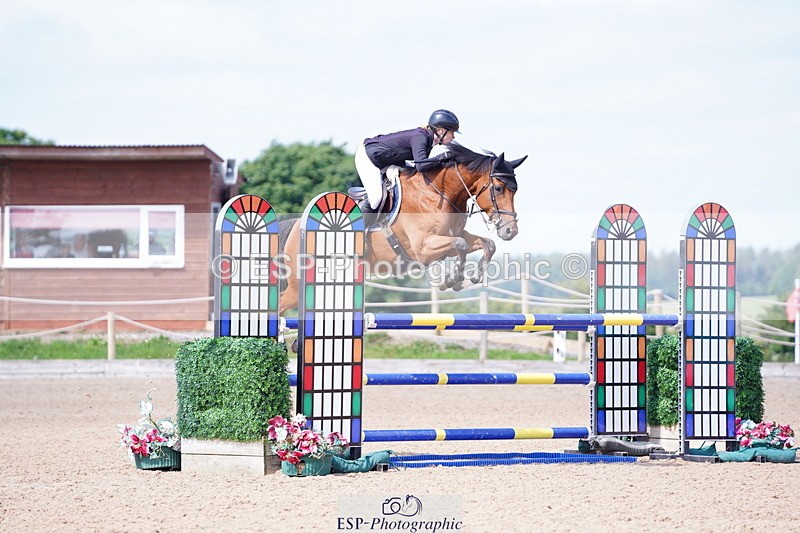 240802A-110834-03726 - Cls 16 Snr 1.20m Open