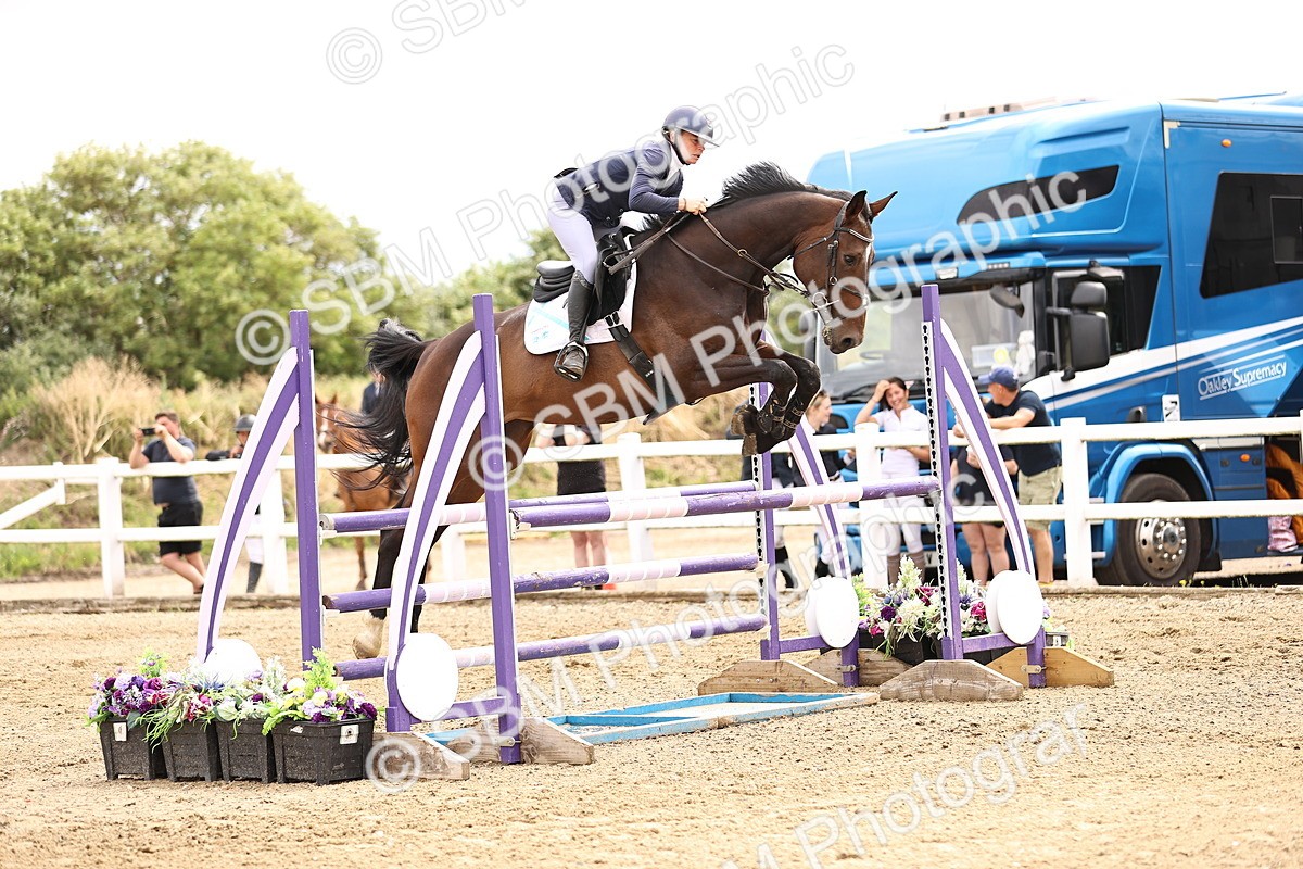 SBM_003038 - Class 21 - Senior Newcomers - 1.10m