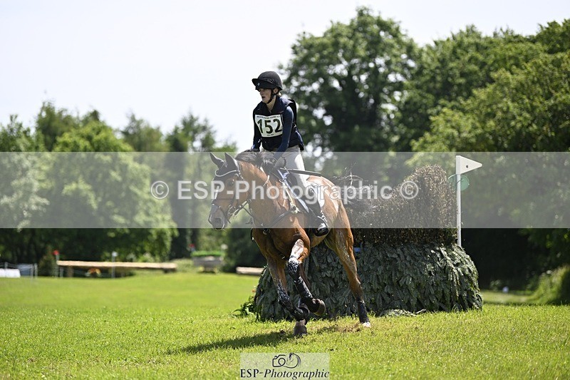 240525-133444-13728 - 152-MODRIX_DOR_VAN_DE_MISPELAERE-Annabel_Walsh
