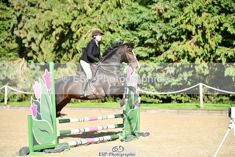 251004A-153507-01886 - Classes 8 & 9 70cm