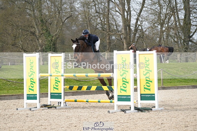260322A-142848-01990 - 13 Foxhunter 1m 20 Open