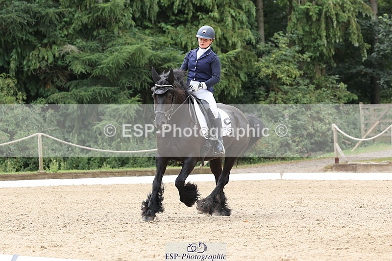 250718A-122233-01114 - 064-Marina.Greenaway-Hynholme.Gladiator