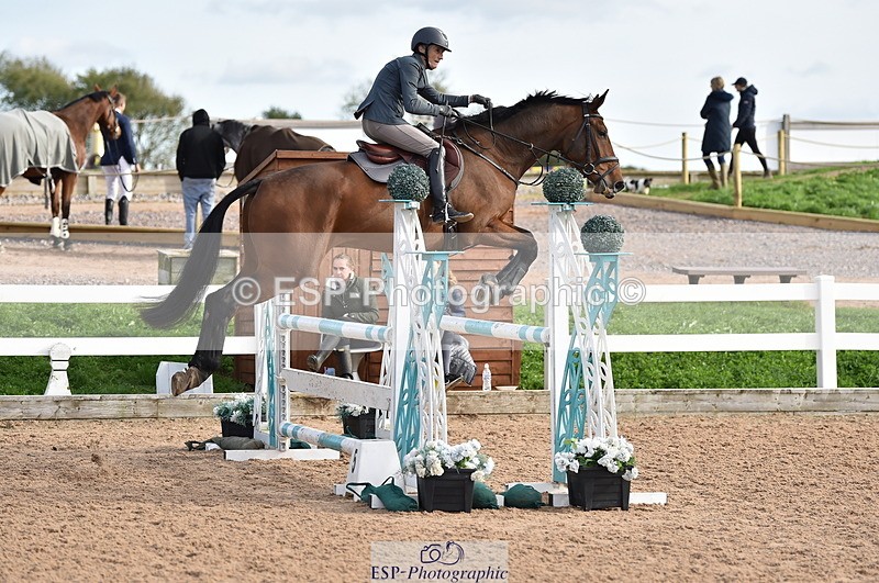 231015A-142308-08683 - Cls 26 1.05m Grand Prix