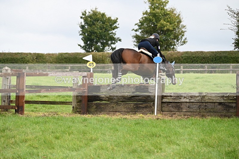 WJ6_4374 - Time at Photographer 11:57 to 12:14