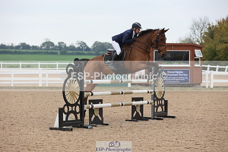 241101A-113738-01435 - FRI Cls 5 Newcomers and 1.10m Open