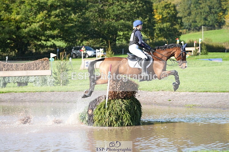 251024A-115533-08547 - B-104-Millie.Juleff