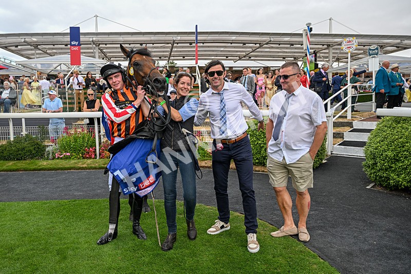 250726-Race 1-Kodiac Thriller-0083 - Race 1 13.30pm Sky Bet 'Jump Jockeys' Nunthorpe' Handicap