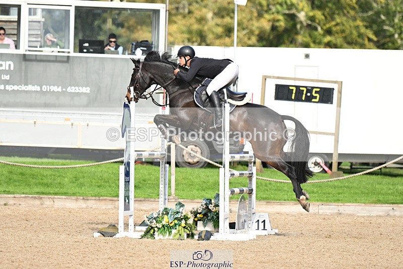 241025-124612-07734 - 226-Matteo.Gallucci-CASTLERICHMOND.WILLIAM