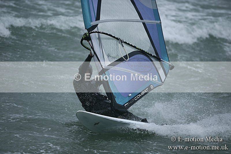 WS 150913-57 - Windsurfing