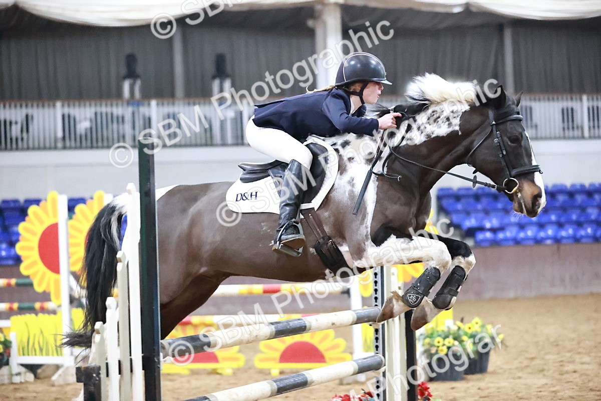 SBM_003050 - Class 13 - Blue Chip Pony Newcomers 1.00m