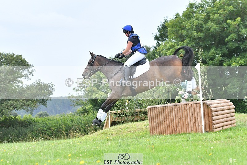 240803-105430-01428 - 008-Jodie_Coombes-TATTYGARE_LAST_DELIGHT